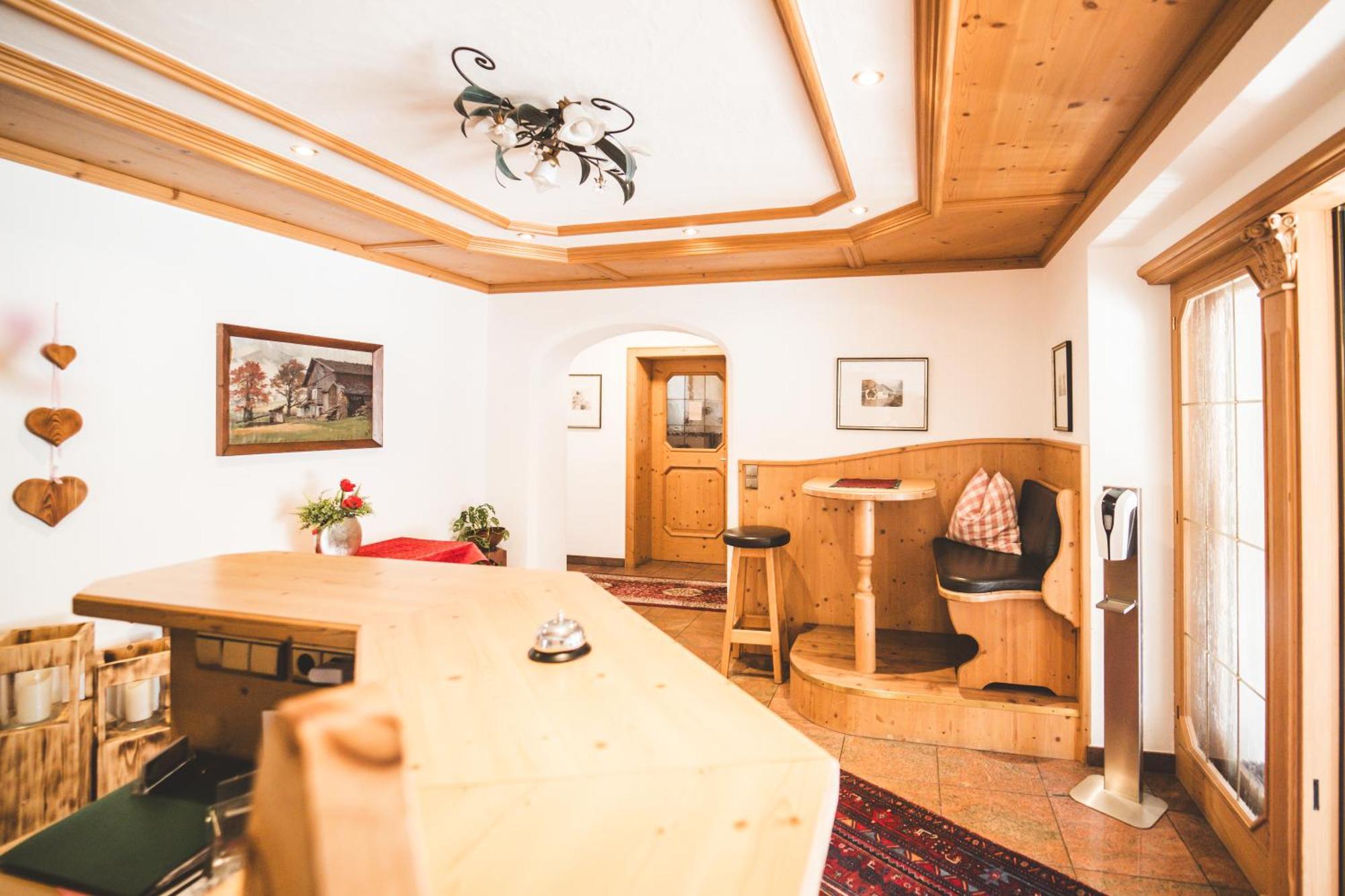 Pension Sonnenheim Schonberg im Stubaital Luaran gambar