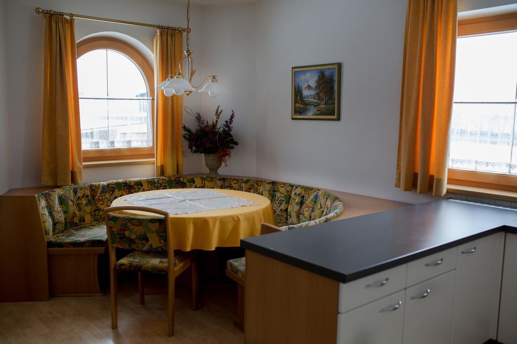 Pension Sonnenheim Schonberg im Stubaital Luaran gambar